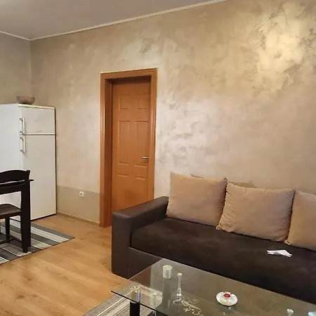 Sunshine Apartment *