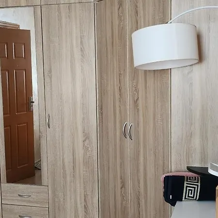 Sunshine Apartment *